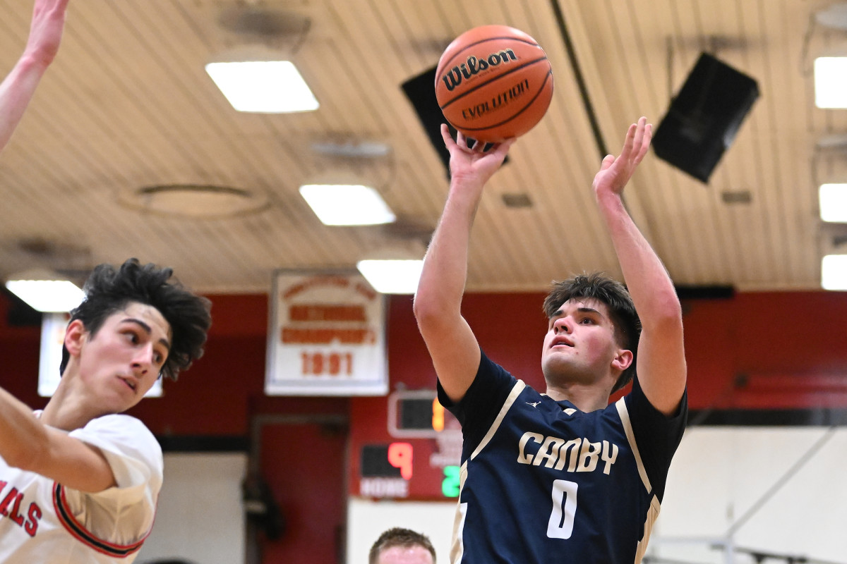 Lincoln Canby boys basketball Leon Neuschwander 1